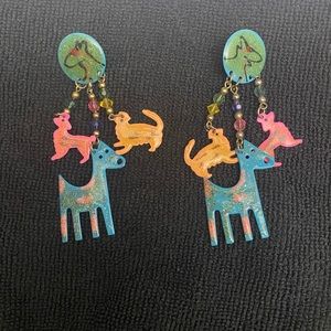 Vintage cut out dangling earrings dogs